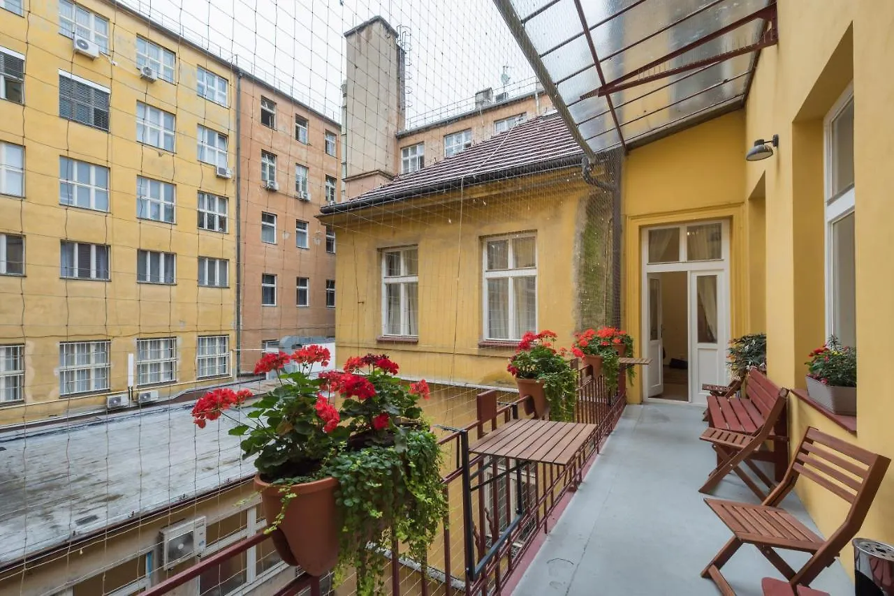 Wonderful Apartment Next To The Jerusalem Synagogue Prague 0*,
