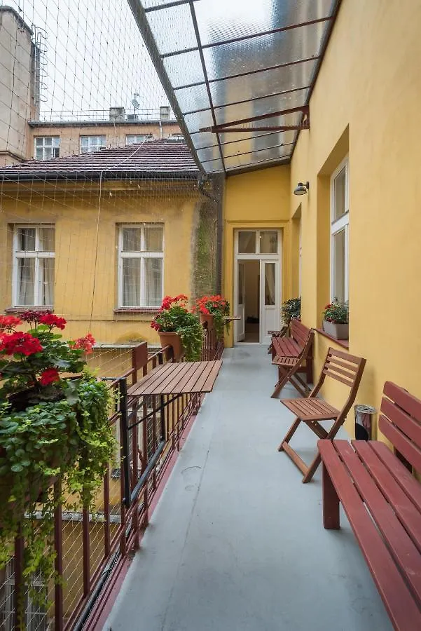 Wonderful Apartment Next To The Jerusalem Synagogue Prague